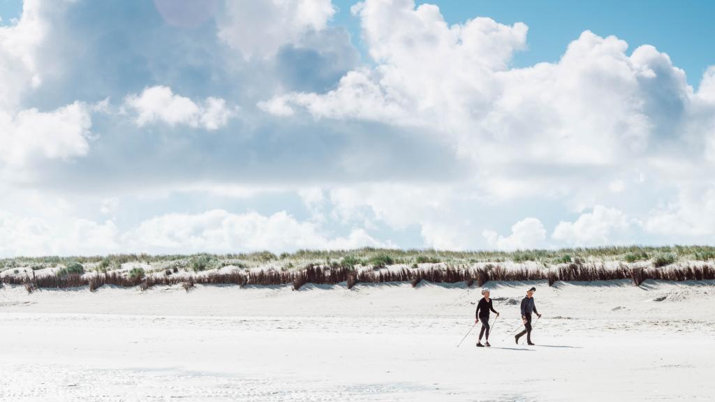 Nordic Walking am Strand