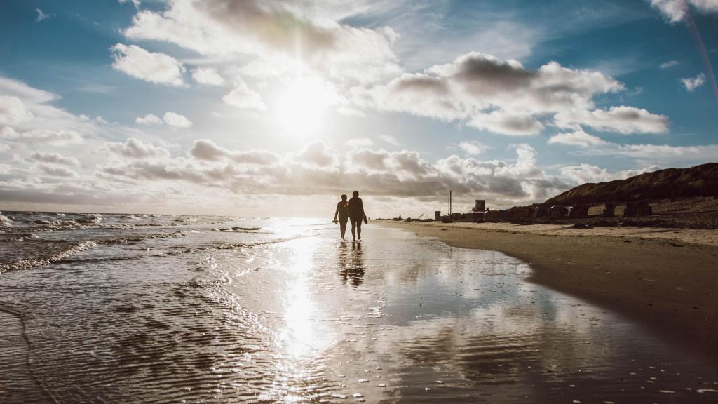 Strandspaziergang am Abend